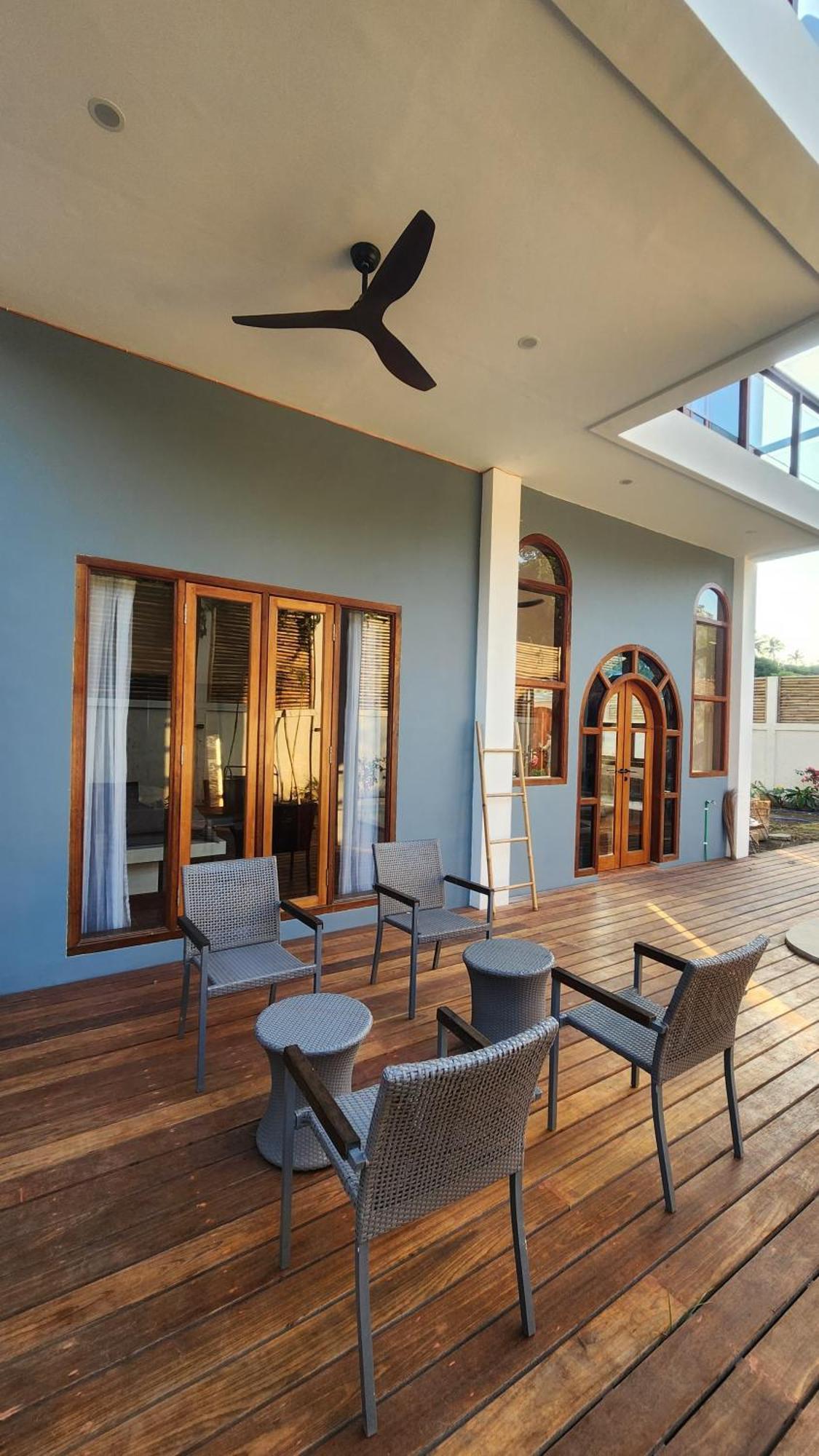 Markisa Villas - Private Pool Villas On ギリ・アイル エクステリア 写真